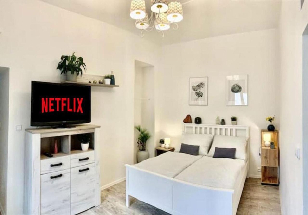 Apartment Preslova Prague Exterior photo